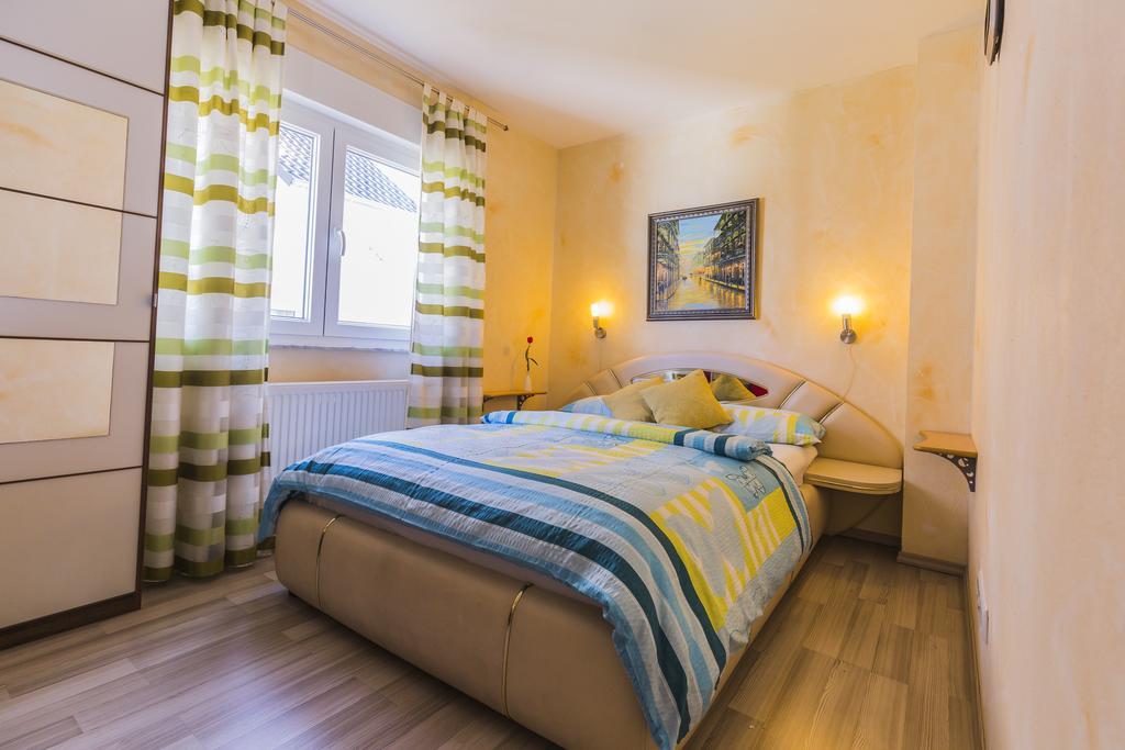 Pension Kuhn Руст Экстерьер фото
